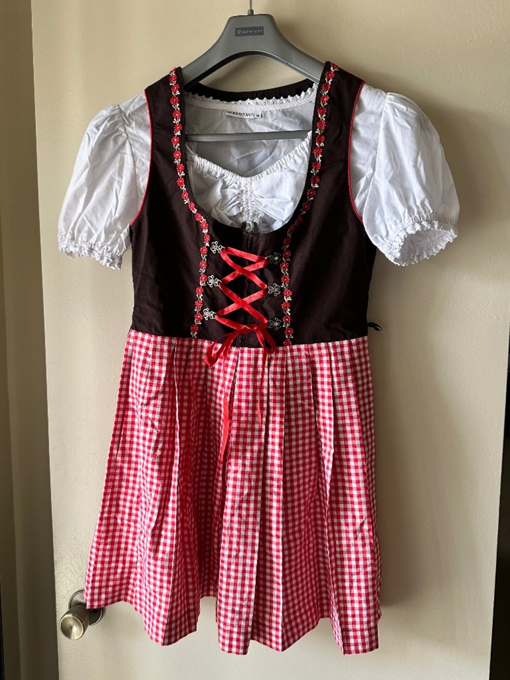 Authentic Bavarian Dirndl Oktoberfest Dress from Munchen Germany (not a costume)